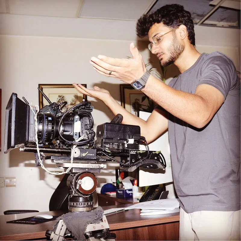 Ashar Studios - AI | VFX | CGI | 3D Animation | Video Editing