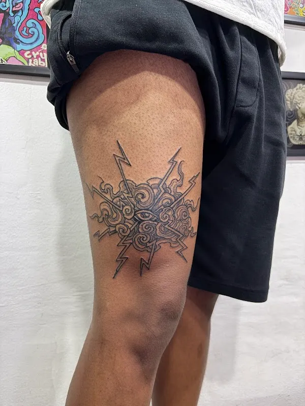 Barking Flower Tattoos | Custom Tattoos in Thane