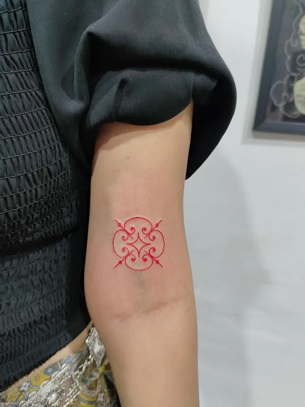 Barking Flower Tattoos | Custom Tattoos in Thane