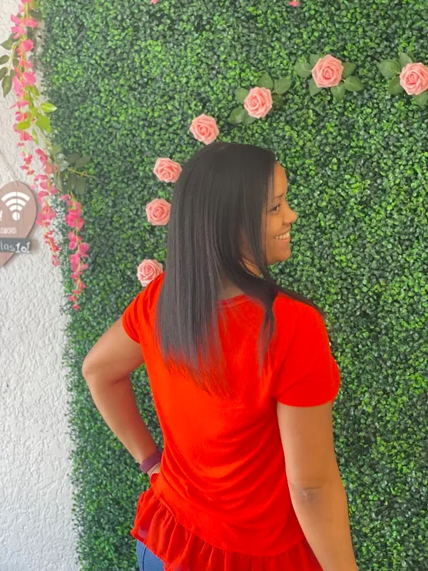 Bella's DR hair salon
