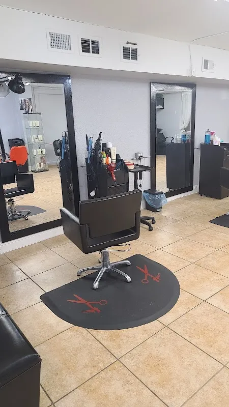Bella's DR hair salon