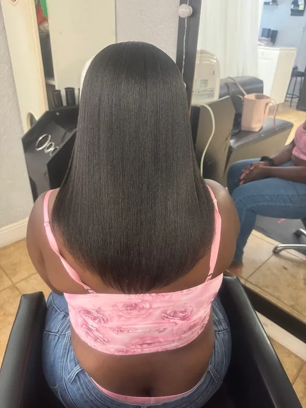 Bella's DR hair salon