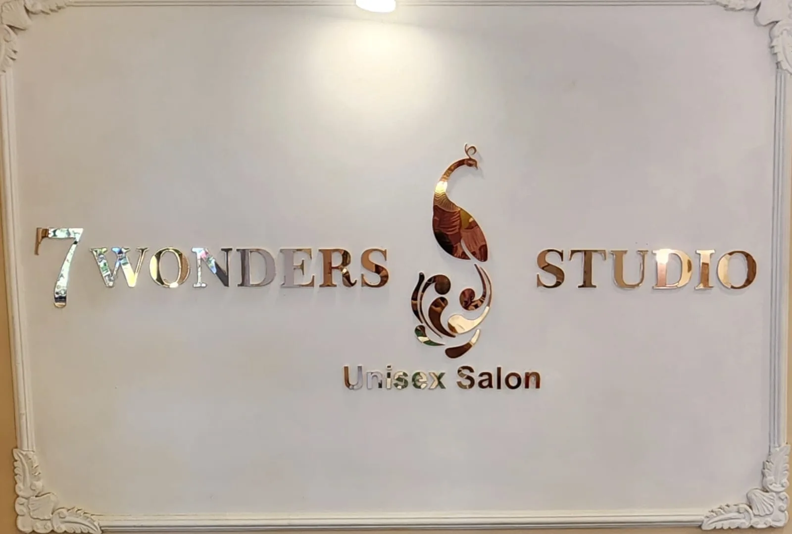 7 Wonders Studio - Unisex Salon