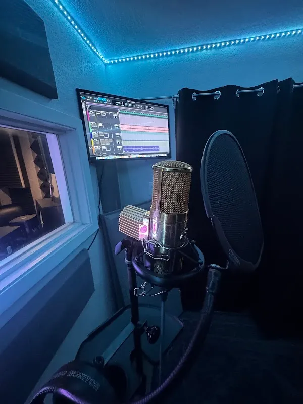 Deep Ellum Recording Studio