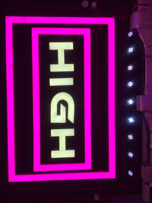 High Dance Studio 24H
