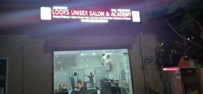 Advance Looks Unisex Salon & Academy