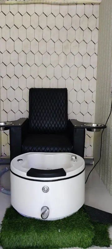 AR Hair Master salon & family Salon