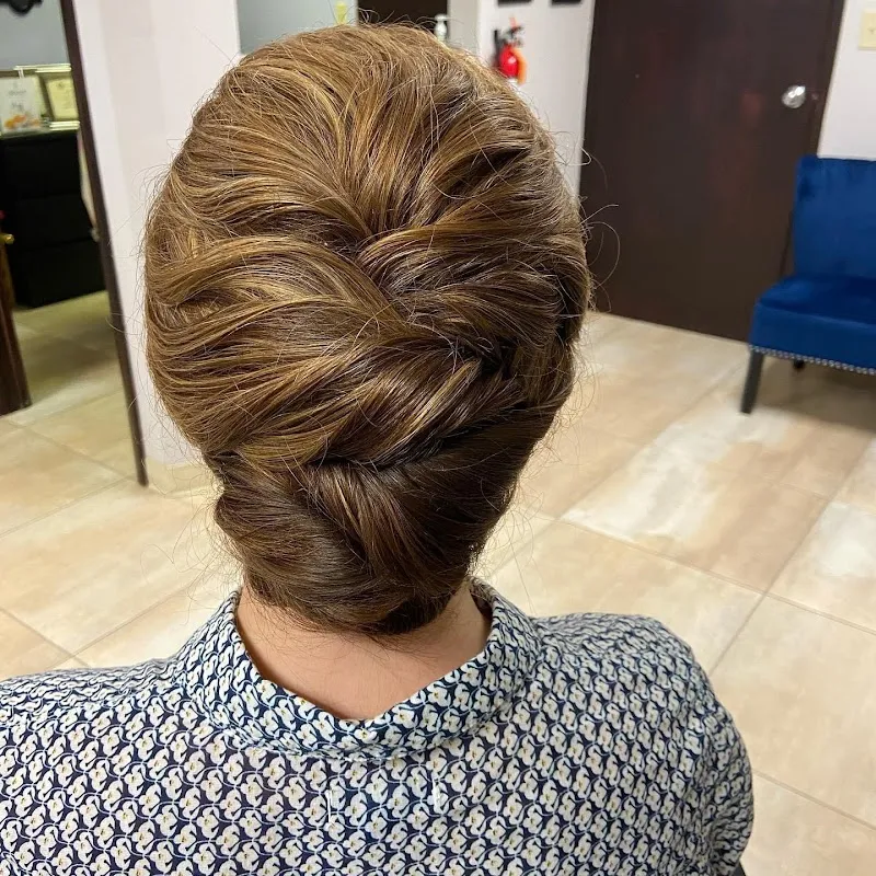 Ina Beauty Salon