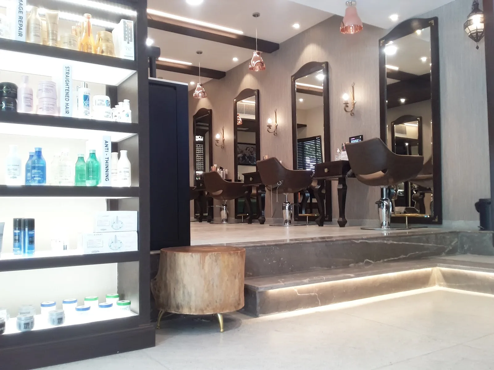 Geetanjali Salon