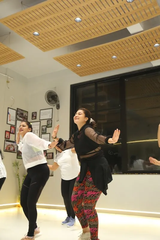Fly feet studio | Dance and Fitness