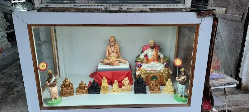 Milind more art studio ( More Ganpati karkhana )