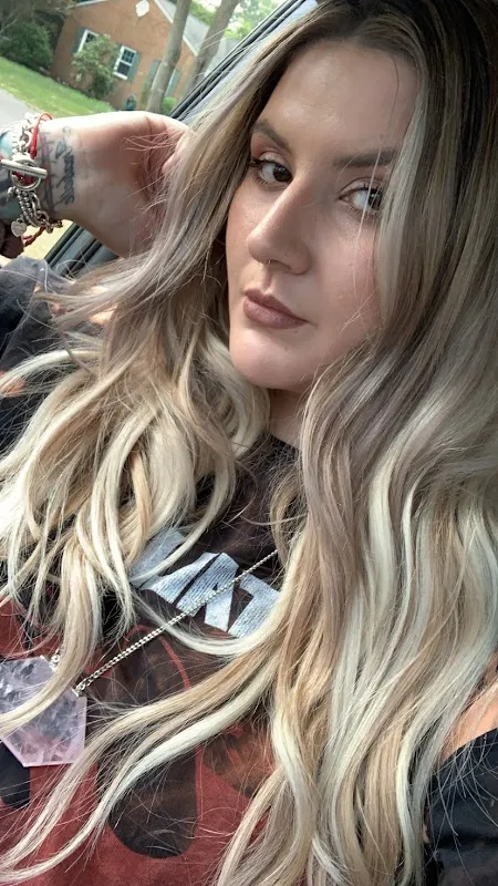 Salon Milan