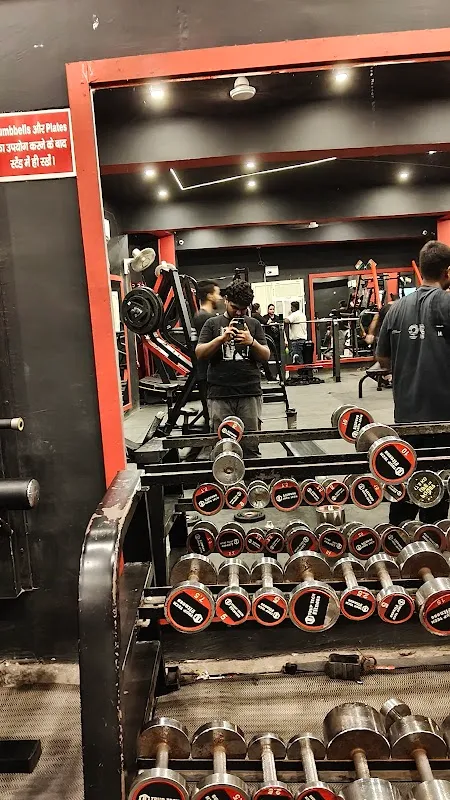 THE PRIME STRONG GYM