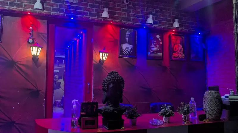 Vedanta Body Massage Unisex Spa & Salon