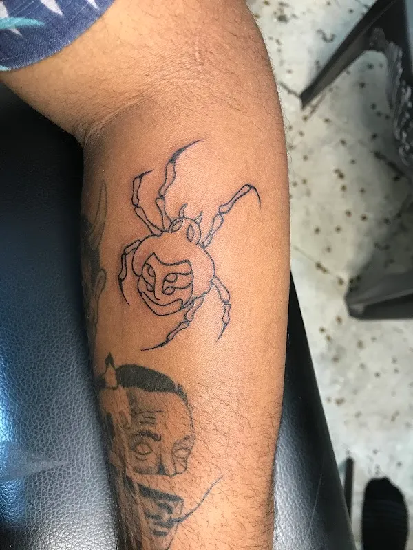 Black Sting Tattoo Studio