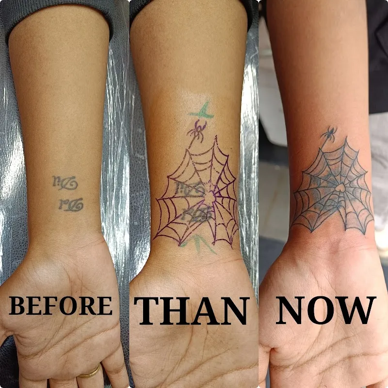 Smokin' Guns Tattoo Studio