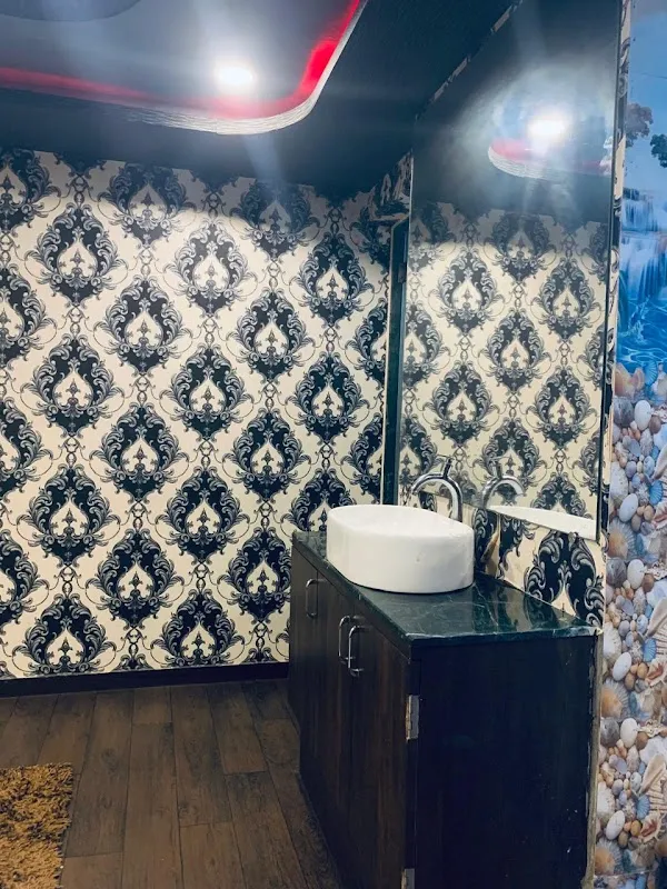 Sapphire Spa in Vashi