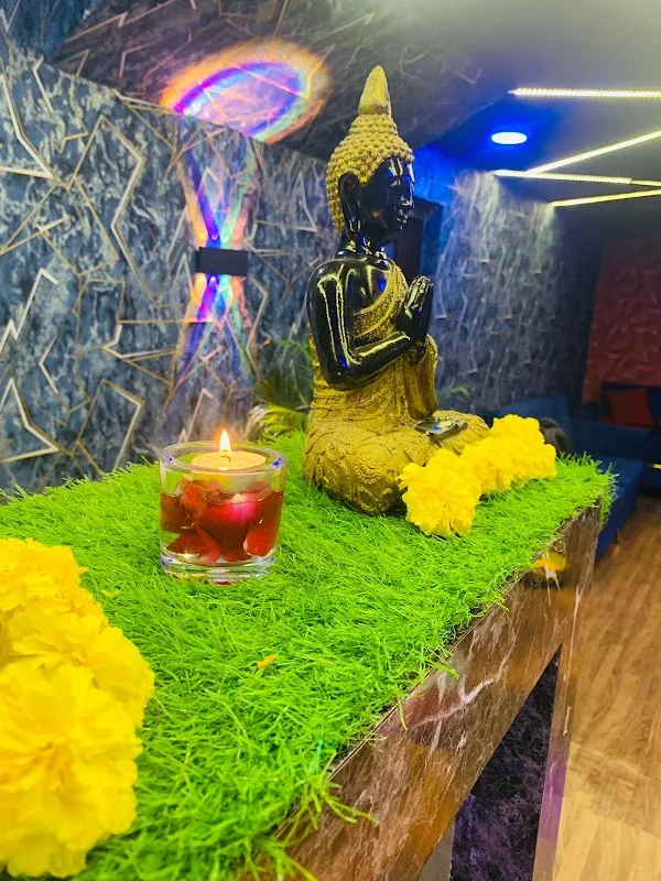 Sapphire Spa in Vashi