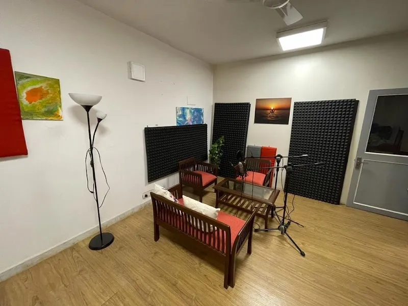 Voiceline - Recording Studio | Voice-over Services | Voice Training | Music Production