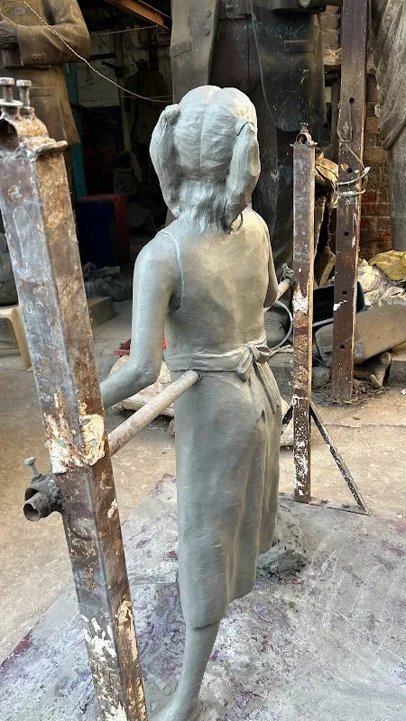 CHAVAN FINE ART STUDIO - Best sculpture Art studio in Mumbai