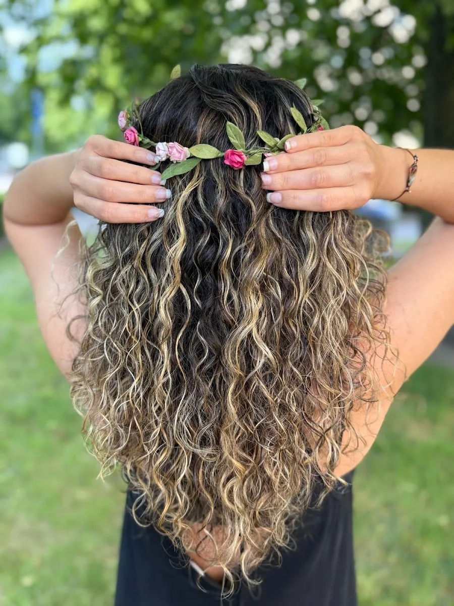 Roya | Beauty Salon