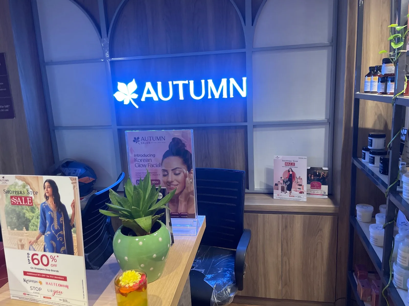 Autumn Salon