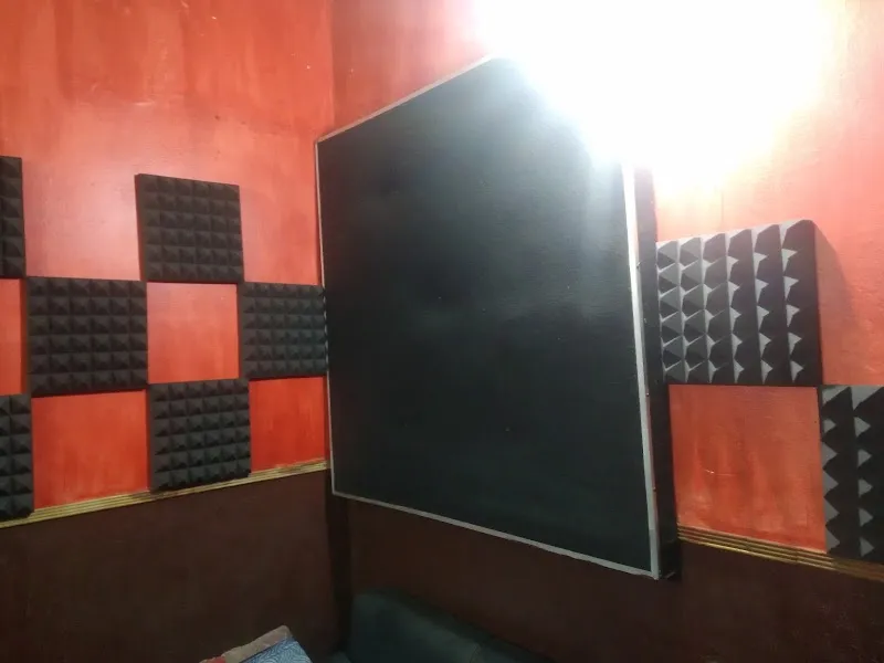 G-String Audio Recording Studio