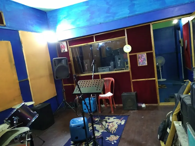 G-String Audio Recording Studio