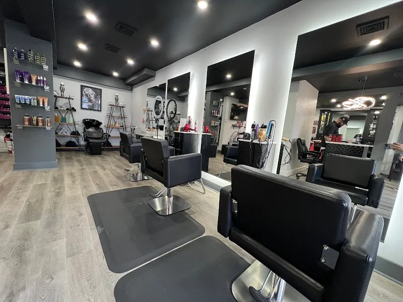 Benny & Bina's Hair Studio Barber Shop