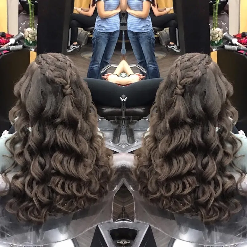 Benny & Bina's Hair Studio Barber Shop