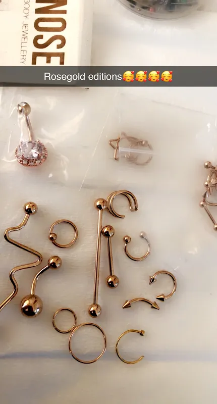 Piercings_by_stayC zw