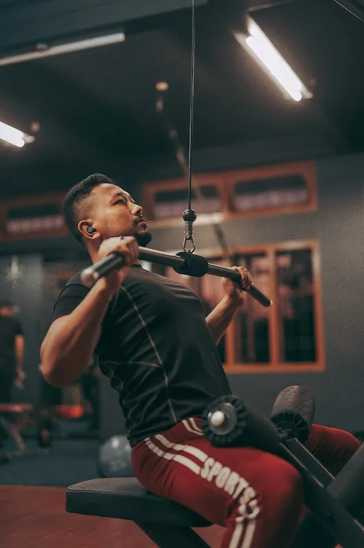 NECMERactive UNISEX Fitness Studio