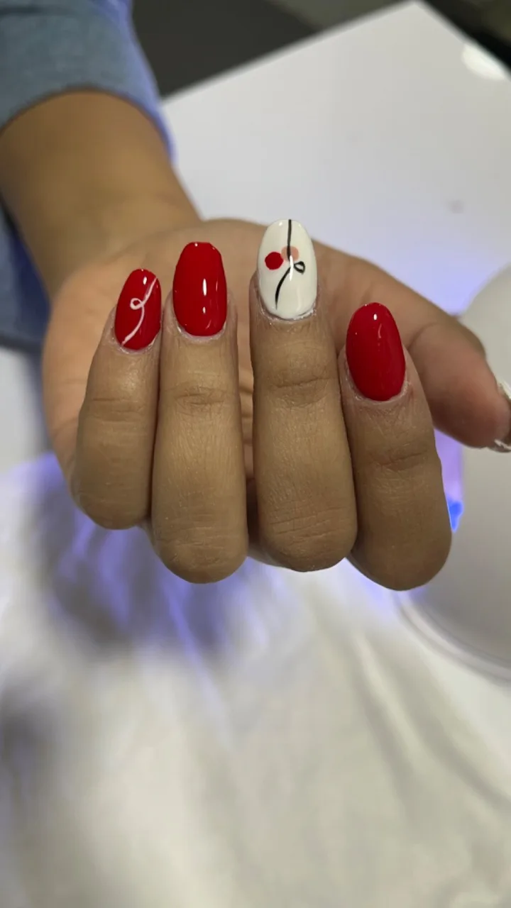Lakme Salon For Him and Her in Dharampeth,Bhagwaghar Layout,Nagpur