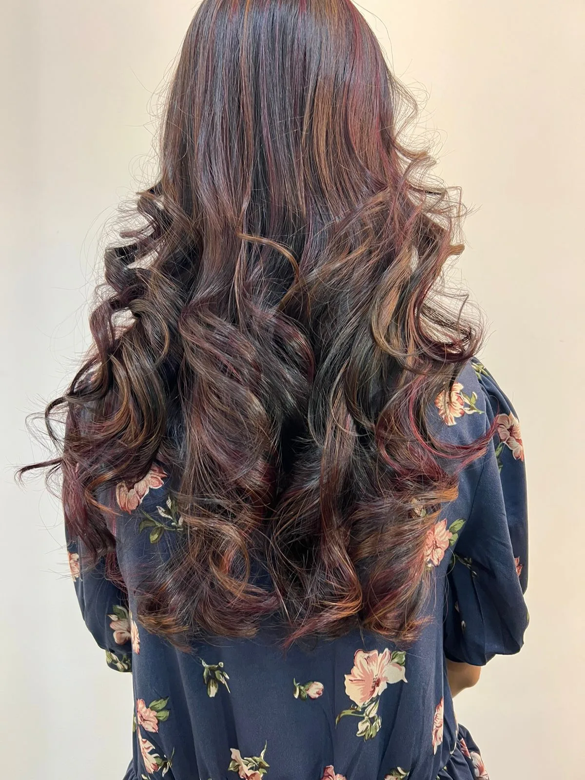 Lakme Salon For Him and Her in Dharampeth,Bhagwaghar Layout,Nagpur