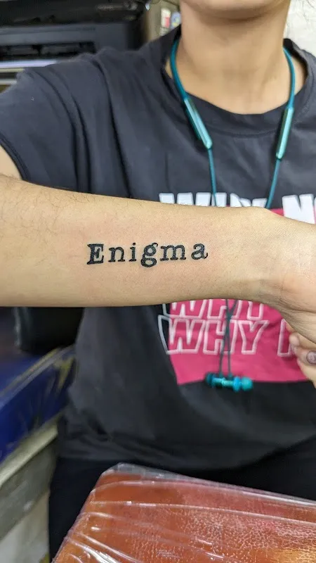 Manomay Tattoo & Piercing
