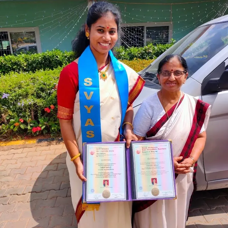 YoginiTejaswini - Yoga Therapy Studio