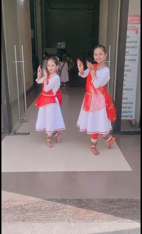 DEVYANI'S KATHAK CLASSES