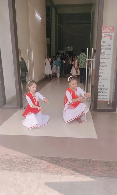 DEVYANI'S KATHAK CLASSES