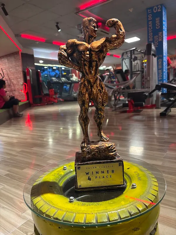 O2 FITNESS CENTER
