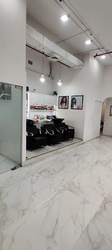 S&S SALON