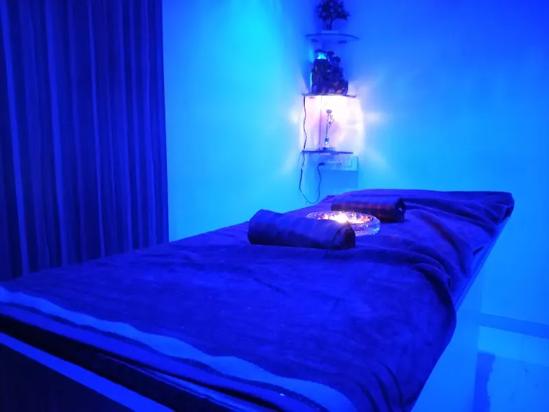 Majestic Salon, Spa & Academy Kalamboli - Branch No - 6