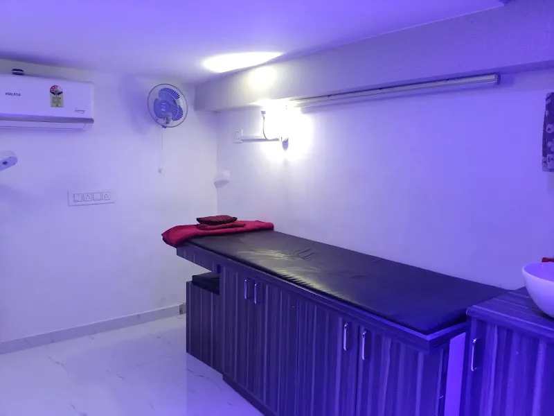 Majestic Salon, Spa & Academy Kalamboli - Branch No - 6