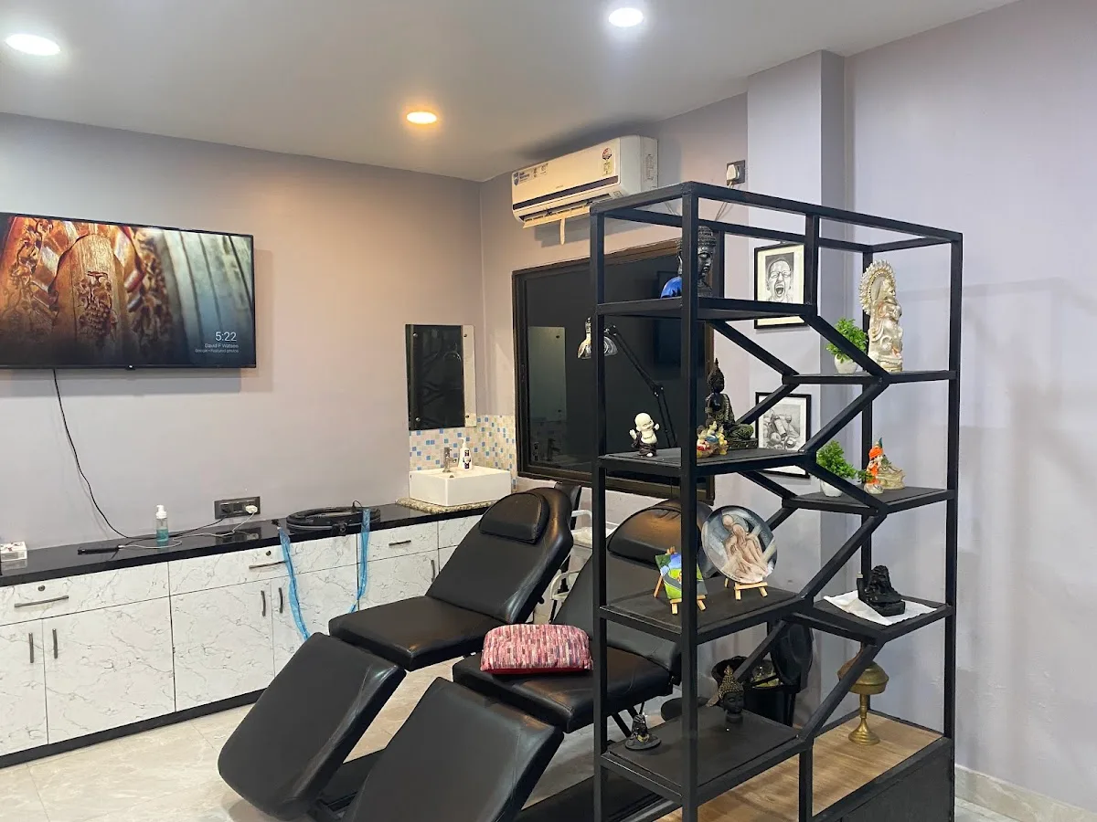 SIYAHI TATTOO STUDIO AND ACADEMY