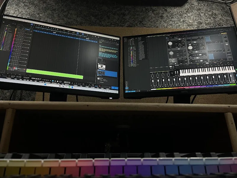 Stringbend Studios and Jampad