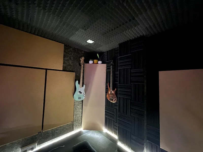 Stringbend Studios and Jampad
