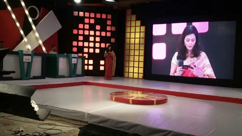MEHMOOD STUDIO