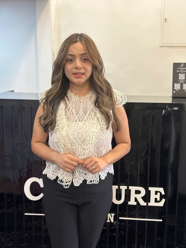 La Coiffure Salon - Anand Nagar
