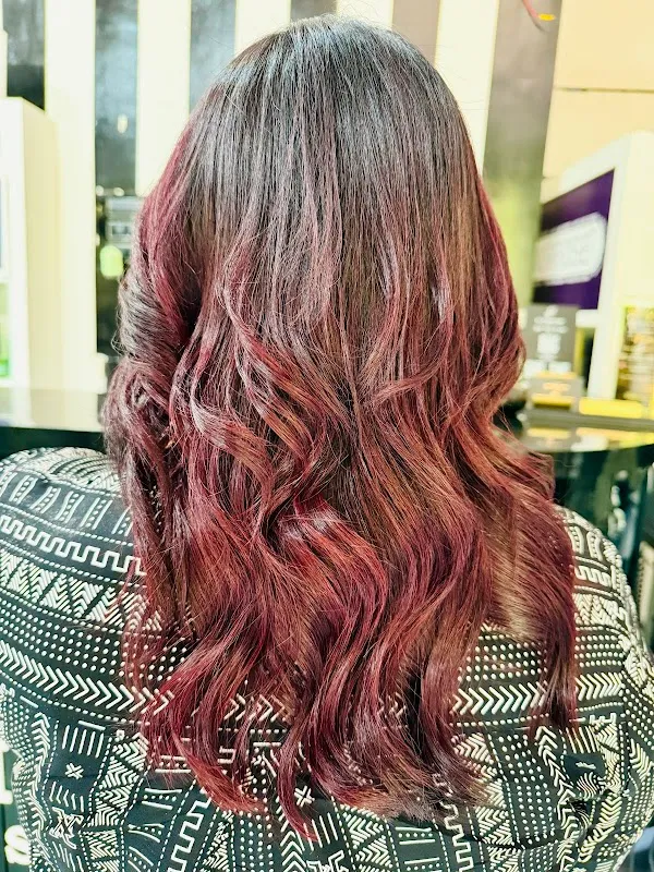 La Coiffure Salon - Anand Nagar
