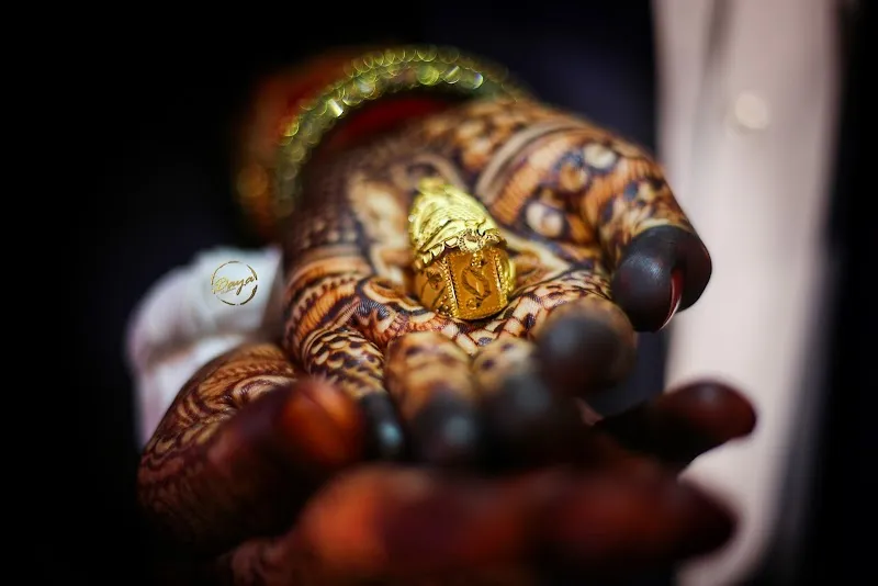Daya Clickkar Photography