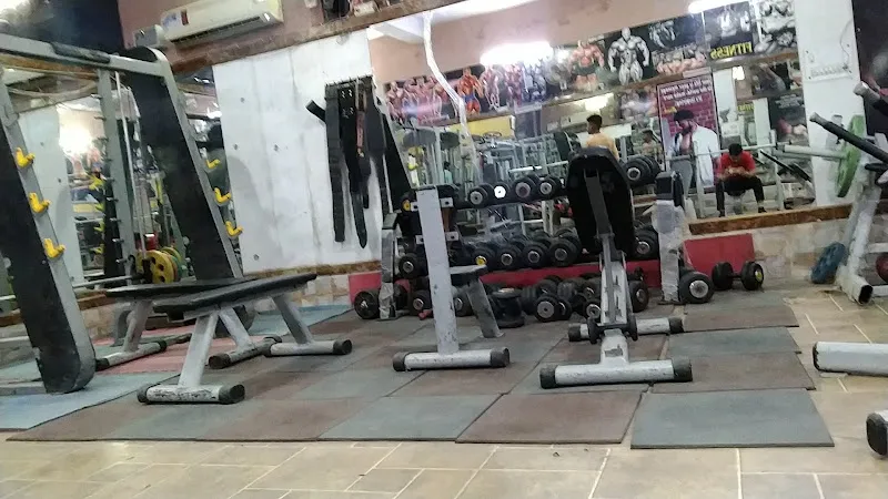 Fitnes 24 (Gym)